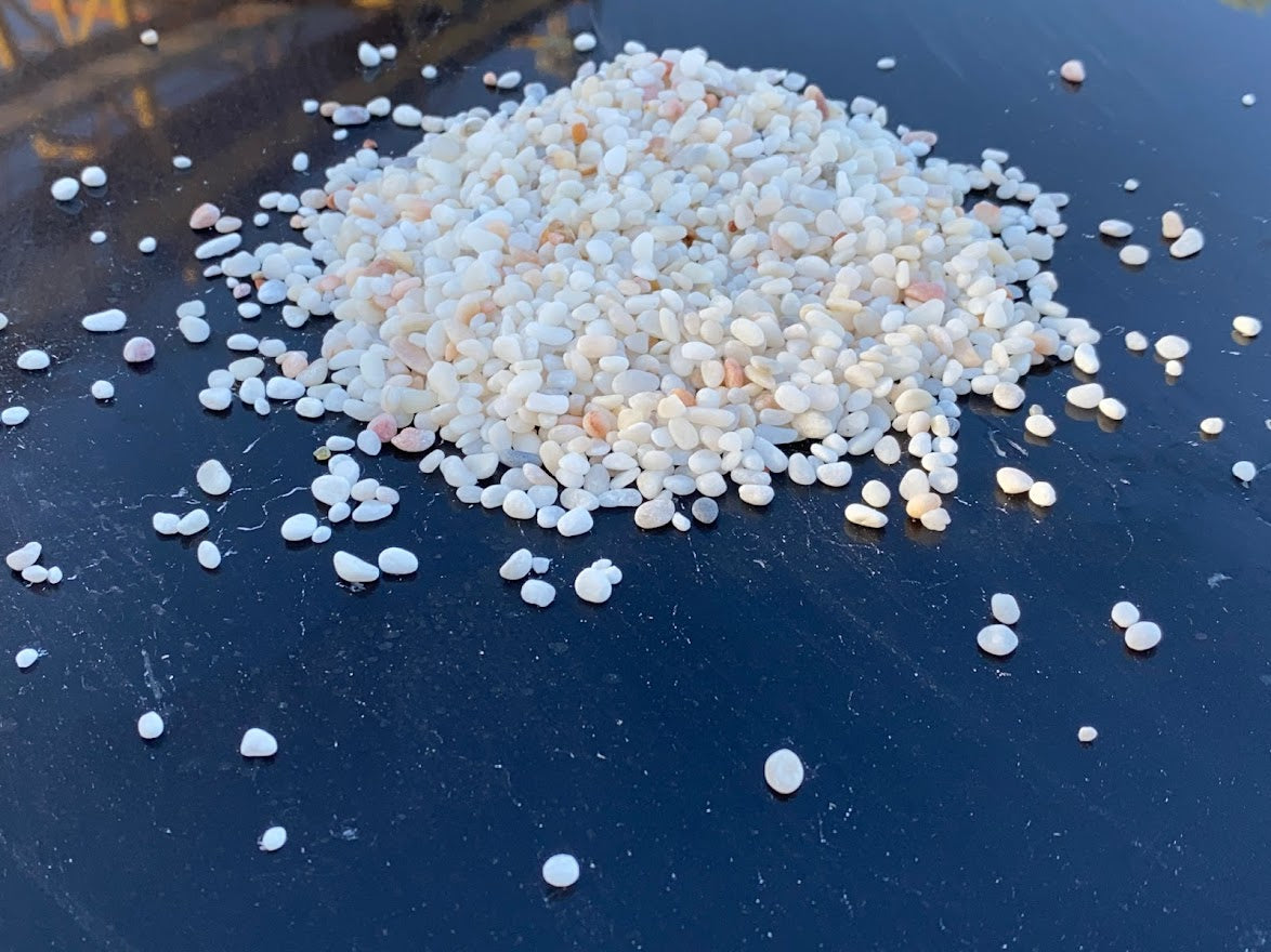 Canto rodado resina Blanco Rosa