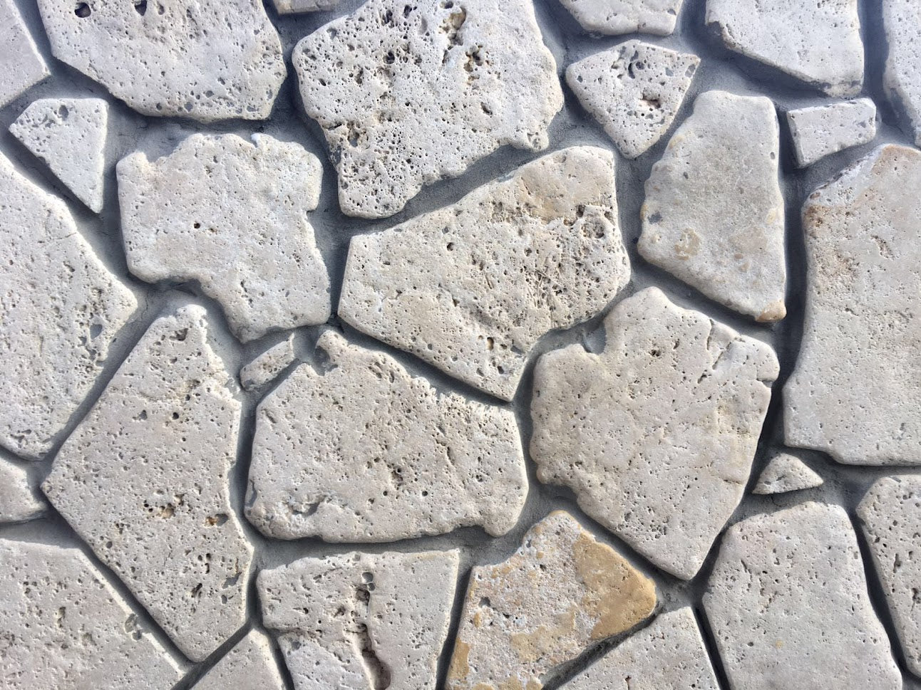 Planchoncillo Montini