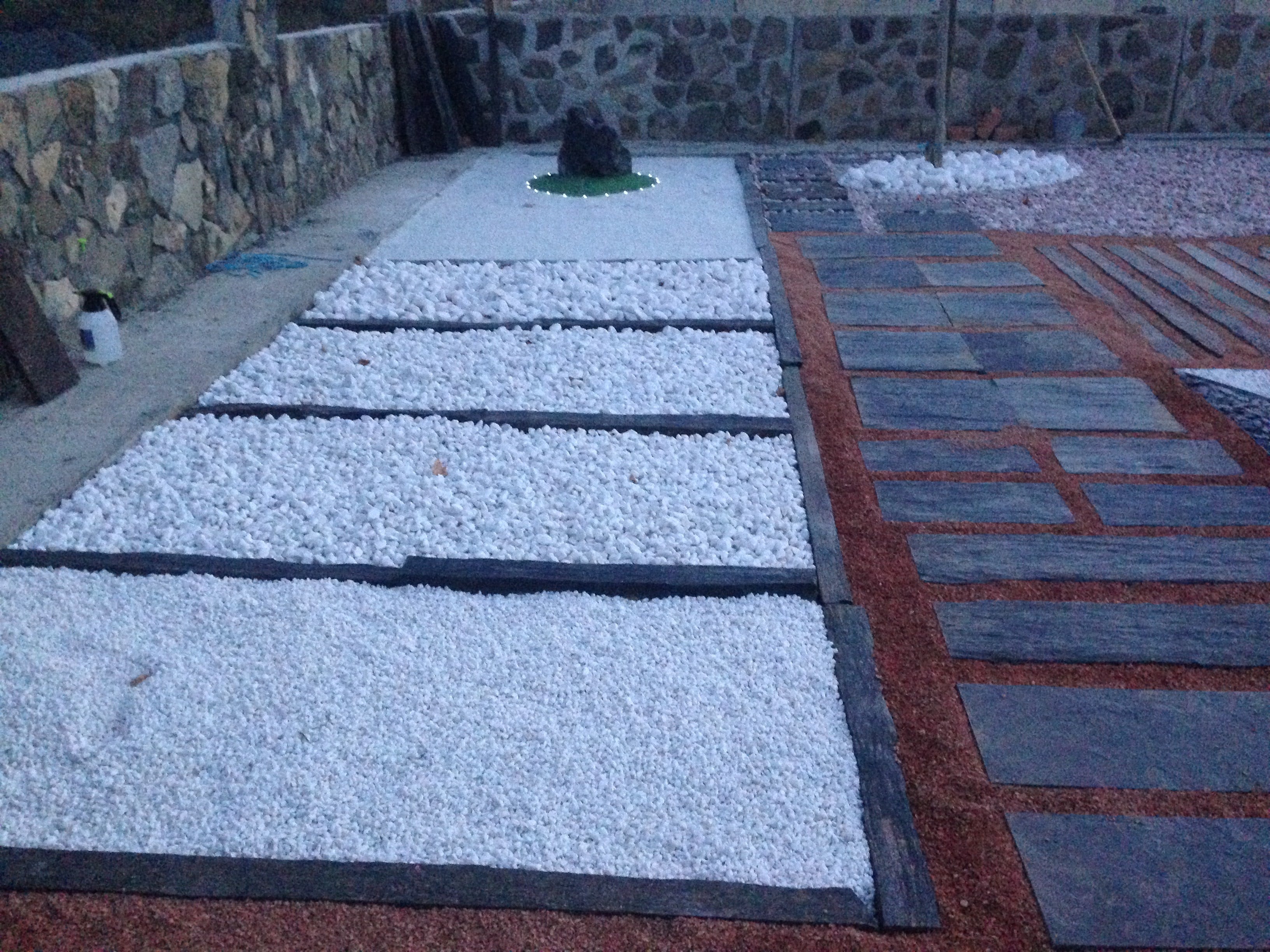 Bordillo de Pizarra rústica Oxido Xisto - Vetonek